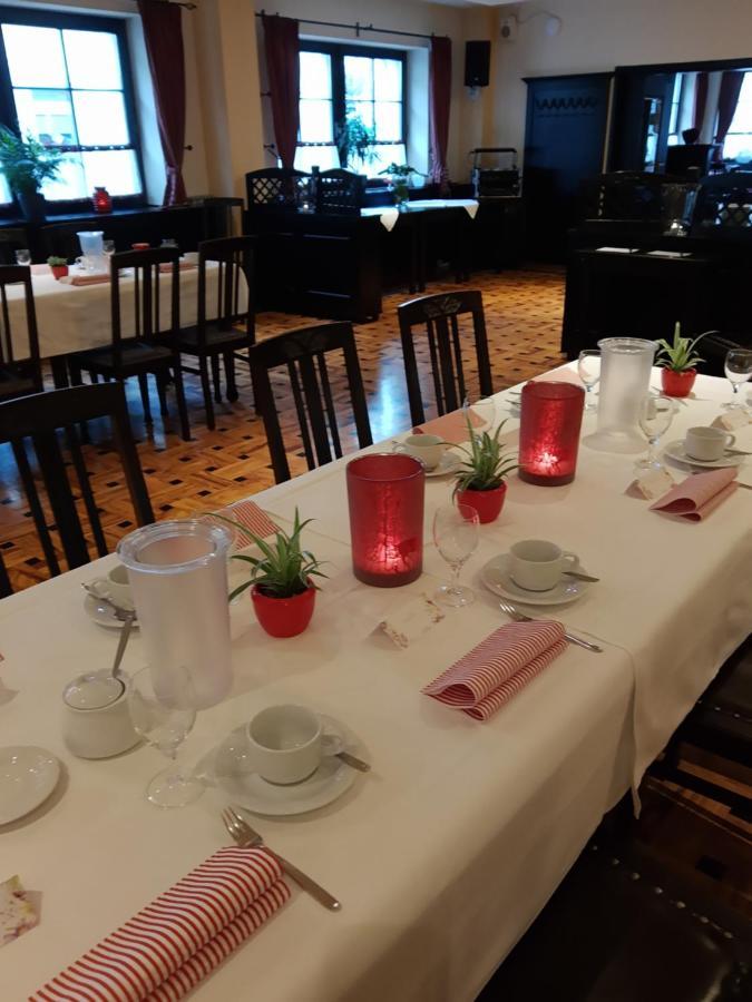 Hotel Weisses Ross Elsterwerda المظهر الخارجي الصورة