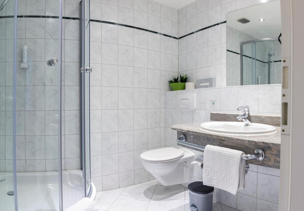 Hotel Weisses Ross Elsterwerda المظهر الخارجي الصورة